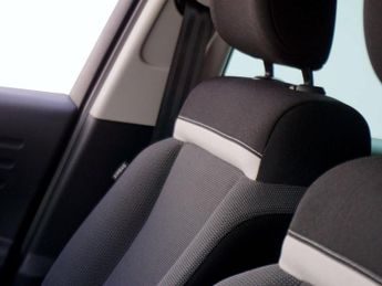 Citroen C3 Aircross 1.2 PureTech PLUS SUV 5dr Petrol EAT6 Euro 6 (s/s) (130 ps)