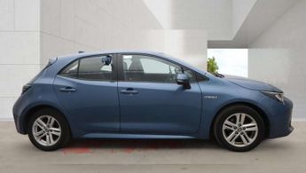Toyota Corolla 1.8 VVT-h GPF Icon Tech Hatchback 5dr Petrol Hybrid CVT Euro 6 (
