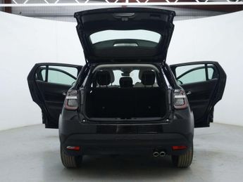 FIAT 600 1.2 MHEV SUV 5dr Petrol Hybrid e-DCT Euro 6 (s/s) (136 ps)