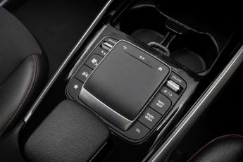 MERCEDES-BENZ EQB EQB 350 66.5kWh AMG Line SUV 5dr Electric Auto 4MATIC (292 ps)