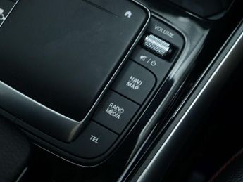 MERCEDES-BENZ EQB EQB 350 66.5kWh AMG Line SUV 5dr Electric Auto 4MATIC (292 ps)