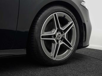 MERCEDES-BENZ A-CLASS 1.3 A 200 AMG Line Premium Auto 5dr