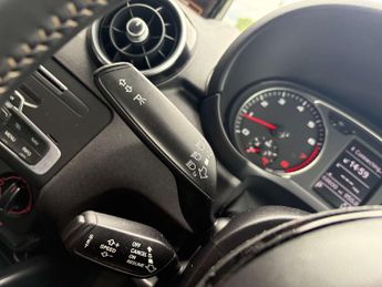 AUDI A1 1.4 A1 S Line Nav TFSI Semi-Auto 3dr