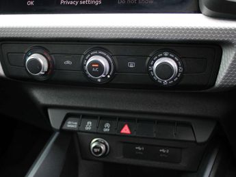 AUDI A1 1.5 TFSI 35 S Line Auto 5dr