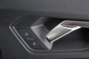 Audi Q3 1.4 TFSIe 45 Technik SUV 5dr Petrol Plug-in Hybrid S Tronic Euro