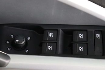 Audi Q3 1.4 TFSIe 45 Technik SUV 5dr Petrol Plug-in Hybrid S Tronic Euro