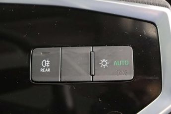 Audi Q3 1.4 TFSIe 45 Technik SUV 5dr Petrol Plug-in Hybrid S Tronic Euro