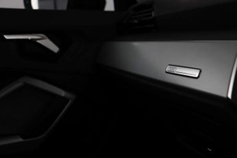 Audi Q3 1.4 TFSIe 45 Technik SUV 5dr Petrol Plug-in Hybrid S Tronic Euro