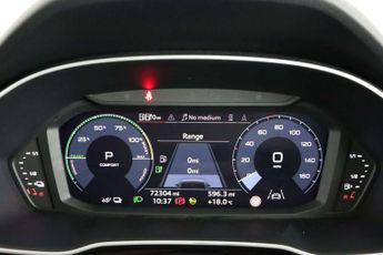 Audi Q3 1.4 TFSIe 45 Technik SUV 5dr Petrol Plug-in Hybrid S Tronic Euro