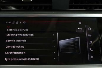 Audi Q3 1.4 TFSIe 45 Technik SUV 5dr Petrol Plug-in Hybrid S Tronic Euro