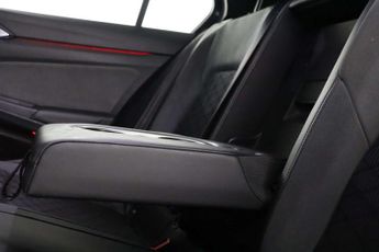 Volkswagen Golf 1.5 TSI R-Line Hatchback 5dr Petrol Manual Euro 6 (s/s) (150 ps)