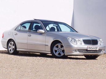 Mercedes-Benz E Class 3.2 E320 CDI Avantgarde Saloon 4dr Diesel Automatic (183 g/km, 2