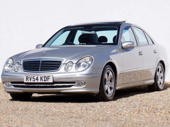 Mercedes-Benz E Class 3.2 E320 CDI Avantgarde Saloon 4dr Diesel Automatic (183 g/km, 2