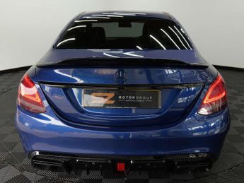 Mercedes-Benz C-CLASS 2.0 C 300 AMG Line Premium Auto 4dr