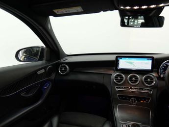 Mercedes-Benz C-CLASS 2.0 C 300 AMG Line Premium Auto 4dr