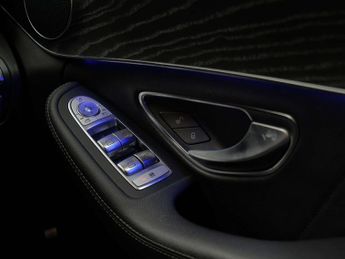Mercedes-Benz C-CLASS 2.0 C 300 AMG Line Premium Auto 4dr