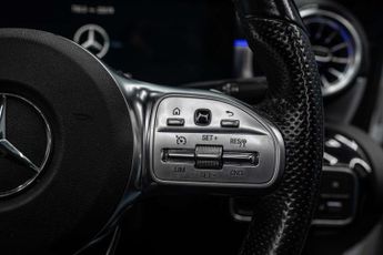 MERCEDES-BENZ CLA 1.3 CLA 180 AMG Line Premium+ Auto 4dr