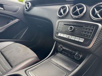 Mercedes-Benz A Class 1.5 A180d AMG Line Hatchback 5dr Diesel 7G-DCT Euro 6 (s/s) (109