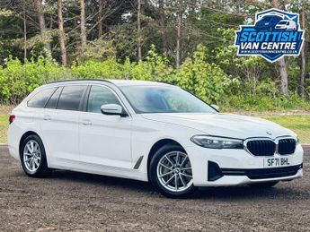 BMW 530 3.0 530d MHT SE Touring 5dr Diesel Hybrid Steptronic xDrive Euro