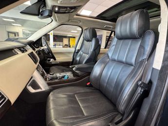 Land Rover RANGE ROVER 3.0 TD V6 Autobiography SUV 5dr Diesel Auto 4WD Euro 6 (s/s) (25