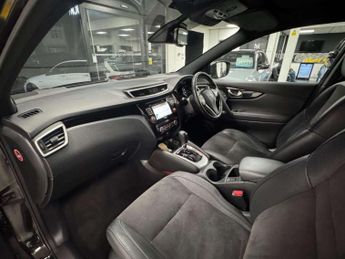Nissan QASHQAI 1.6 dCi N-Vision SUV 5dr Diesel XTRON 2WD Euro 6 (s/s) (130 ps) 