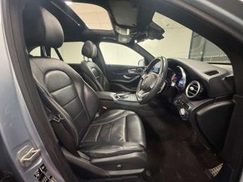 Mercedes-Benz GLC 2.1 GLC220d AMG Line (Premium) SUV 5dr Diesel G-Tronic 4MATIC Eu