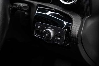 MERCEDES-BENZ A-CLASS 1.5 A 180 Sport Executive D Auto 5dr