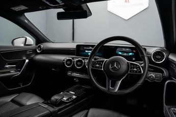 MERCEDES-BENZ A-CLASS 1.5 A 180 Sport Executive D Auto 5dr