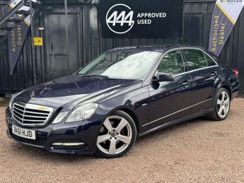 MERCEDES-BENZ E-CLASS 2.1 E250 BlueEfficiency AvantGarde CDi Auto 4dr