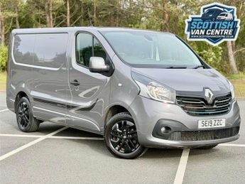 Renault Trafic 1.6 dCi 27 Premier Edition Panel Van 4dr Diesel Manual SWB Stand