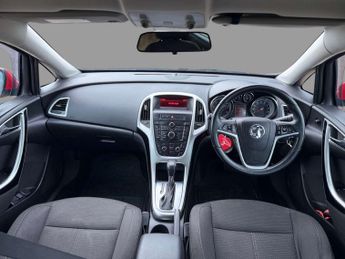 Vauxhall Astra 2.0 CDTi SRi Hatchback 5dr Diesel Auto Euro 5 (165 ps)