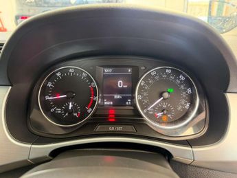 SKODA FABIA 1.2 Fabia SE TSi Semi-Auto 5dr