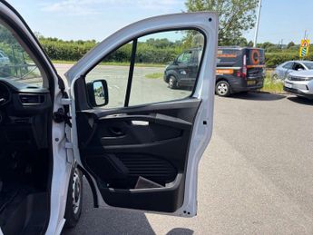NISSAN PRIMASTAR 2.0 Primastar Visia dCi