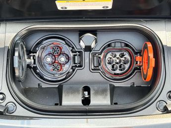 NISSAN LEAF Leaf Tekna Electric 110Kw 39kWh (AUTOMATIC) 5dr