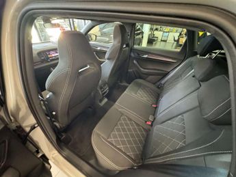 Skoda KAROQ 1.5 Karoq Sportline TSi Semi-Auto 5dr