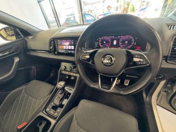 Skoda KAROQ 1.5 Karoq Sportline TSi Semi-Auto 5dr