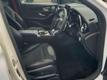 MERCEDES-BENZ GLC 3.0 GLC43 V6 AMG (Premium Plus) SUV 5dr Petrol G-Tronic 4MATIC E