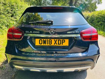 MERCEDES-BENZ GLA 1.6 GLA 200 AMG Line Premium Auto 5dr