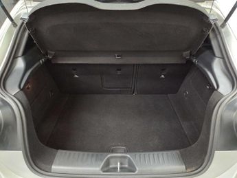Mercedes-Benz A-CLASS 2.1 A 200 D Sport Edition+ Auto 5dr