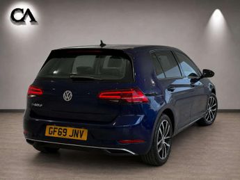Volkswagen e-Golf 35.8kWh e-Golf Hatchback 5dr Electric Auto (136 ps)