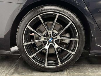 BMW 5 SERIES 2.0 520d M Sport Saloon 4dr Diesel Auto Euro 6 (s/s) (190 ps)