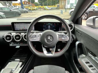 MERCEDES-BENZ A-CLASS 1.5 A 180 AMG Line Executive D Auto 5dr