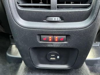 FORD KUGA 2.5 Kuga ST-Line X Edition HEV CVT 5dr
