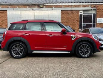 MINI Countryman 1.5 7.6kWh Cooper SE SUV 5dr Petrol Plug-in Hybrid Auto ALL4 Eur