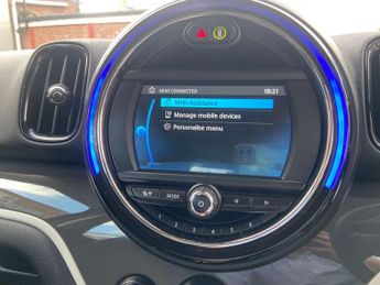 MINI Countryman 1.5 7.6kWh Cooper SE SUV 5dr Petrol Plug-in Hybrid Auto ALL4 Eur