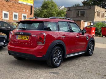 MINI Countryman 1.5 7.6kWh Cooper SE SUV 5dr Petrol Plug-in Hybrid Auto ALL4 Eur