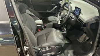 MG MG4 51kWh SE Hatchback 5dr Electric Auto (170 ps)