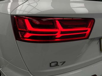 Audi Q7 3.0 Q7 Black Edition 50 TDI Quattro Auto 4WD 5dr