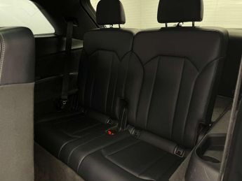 Audi Q7 3.0 Q7 Black Edition 50 TDI Quattro Auto 4WD 5dr