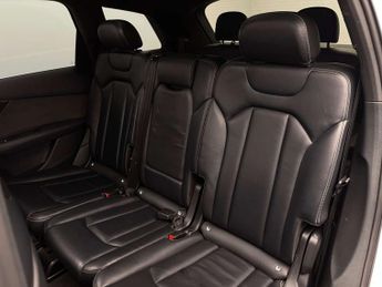Audi Q7 3.0 Q7 Black Edition 50 TDI Quattro Auto 4WD 5dr